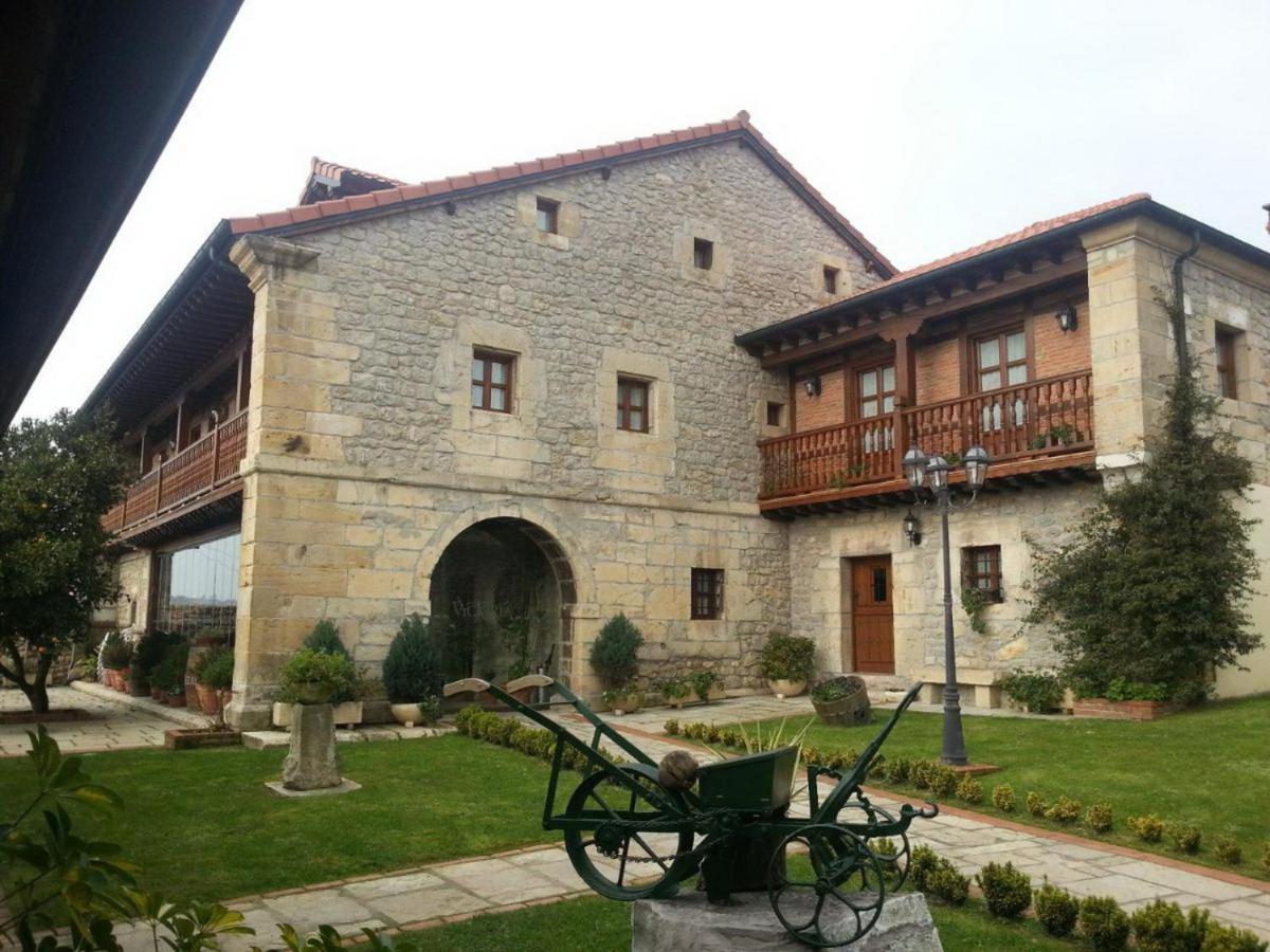 Posada La Victoria Miengo Bagian luar foto