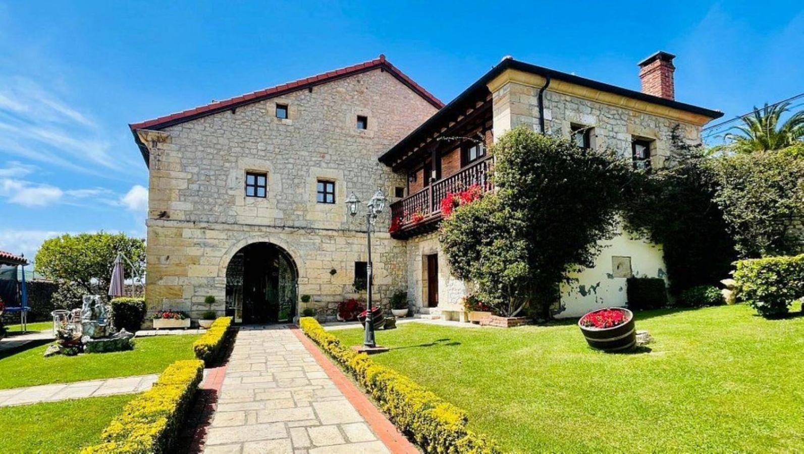 Posada La Victoria Miengo Bagian luar foto